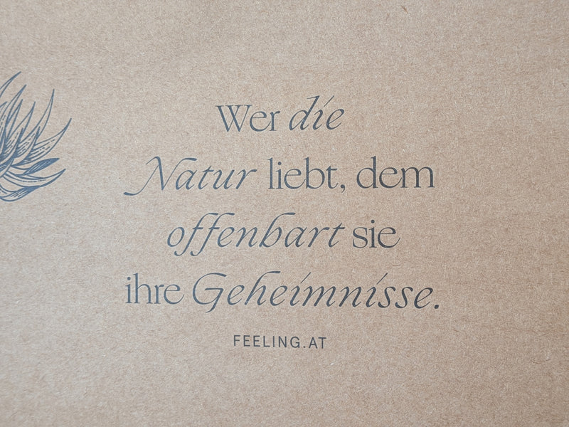 Papiertasche mit Kordel