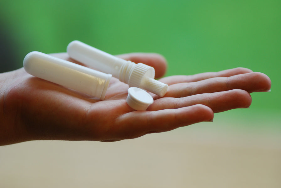 TINGTING 2 Stück Bambus Inhalierstift, Nachhaltige Bambus Riechstifte mit Docht Nachfüllbarer für ätherische Öle Mini Inhalator Stick Riechstäbchen Jederzeit zum Mitnehmen Geeignet TINGTING 2 Stück Bambus Inhalierstift, Nachhaltige Bambus Riechstifte mit Docht Nachfüllbarer für ätherische Öle Mini Inhalator Stick Riechstäbchen Jederzeit zum Mitnehmen Geeignet